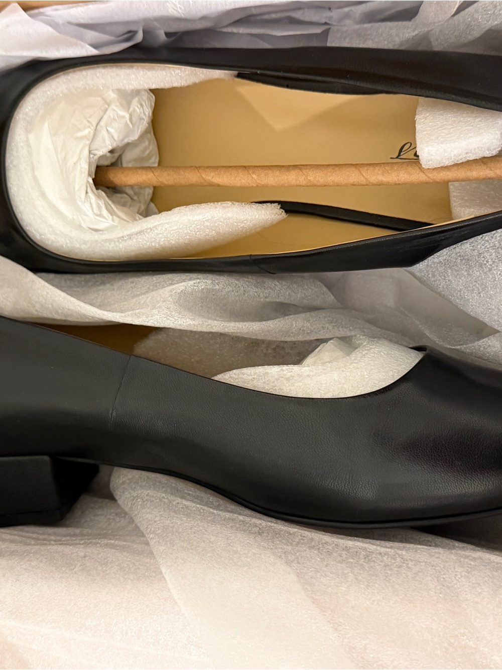 *NWT* Trotters Black Leather Block Heel Pumps Jewel size 11 Wide